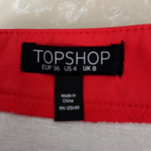 NWOT TOPSHOP MINI SKIRT RED US SZ 4 - Picture 3 of 4